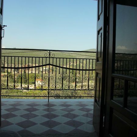 Ample Modern Country Home Nea Epidavros Extérieur photo