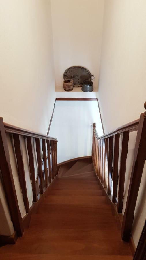 Ample Modern Country Home Nea Epidavros Extérieur photo